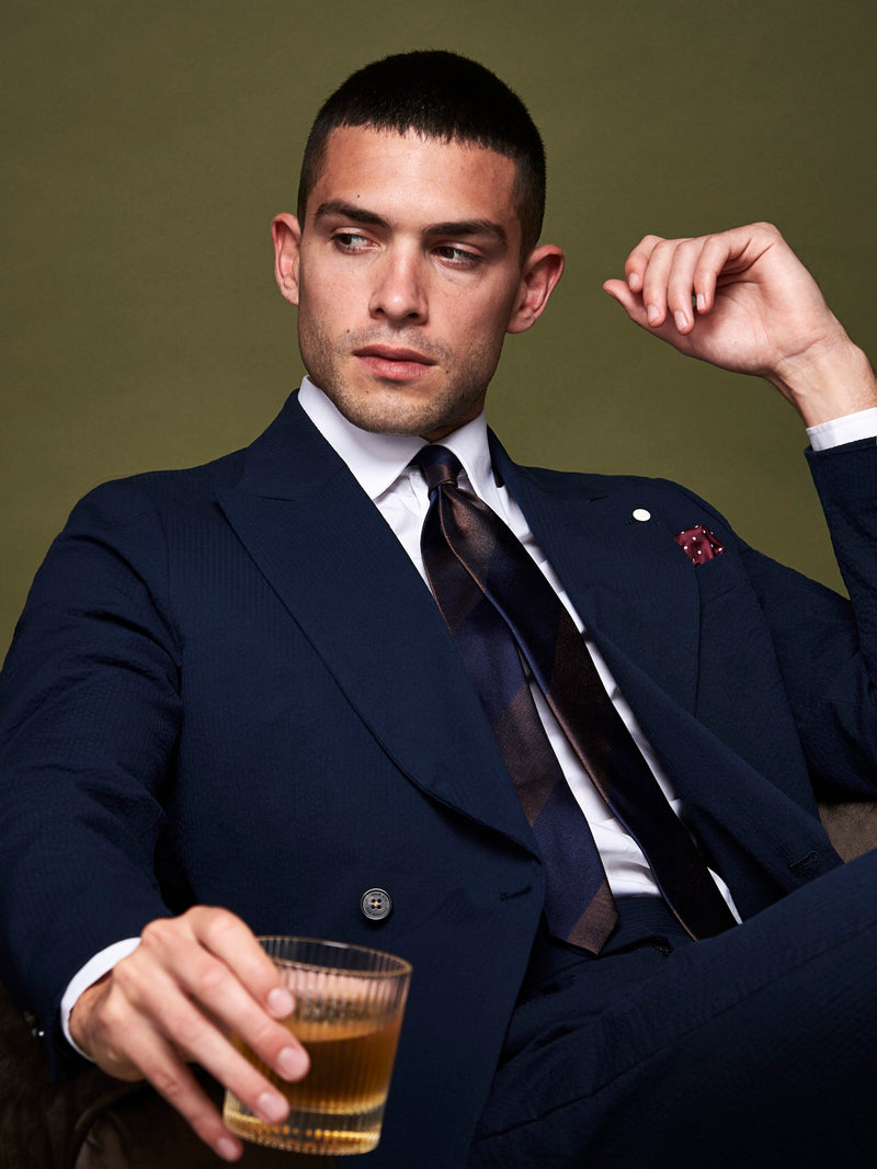 Luciano Seersucker Double Breasted Blazer in Dark Sapphire Navy