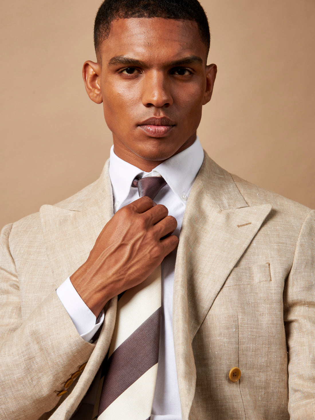 Linen Herringbone Double-Breasted Blazer in Egret