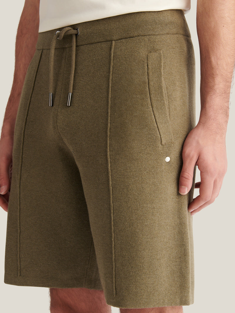 Milano Knit Short in Tea Leaf