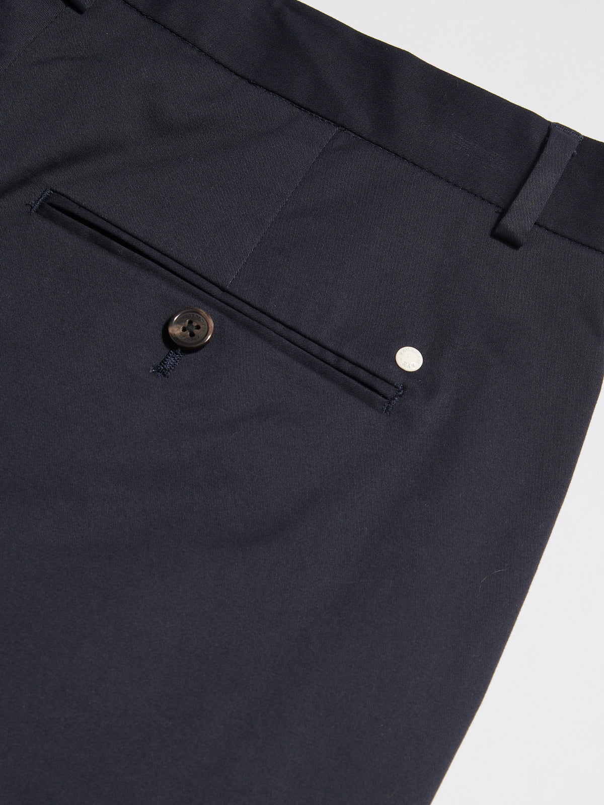 Marlborough Short in Dark Sapphire Navy