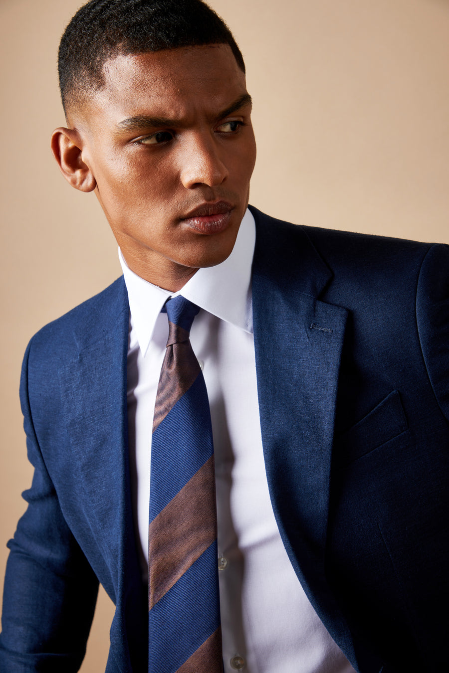 Classic Notched Lapel Suit Jacket in Navy Blue