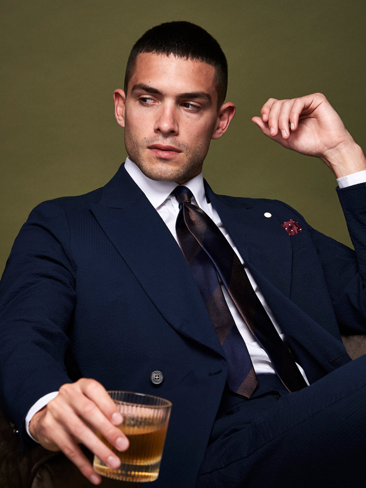 Luciano Seersucker Double Breasted Blazer in Dark Sapphire Navy