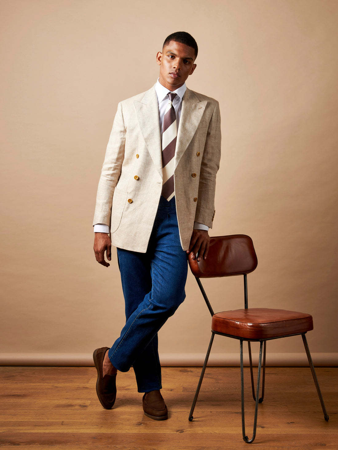 Contemporary Linen Herringbone Double Breasted Blazer Jacket in Egret