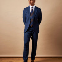 Contemporary Notched Lapel Suit Jacket in Navy Blue