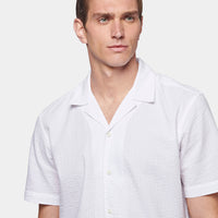 Casual Revere Collar Seersucker Short Sleeve Shirt in Bright White