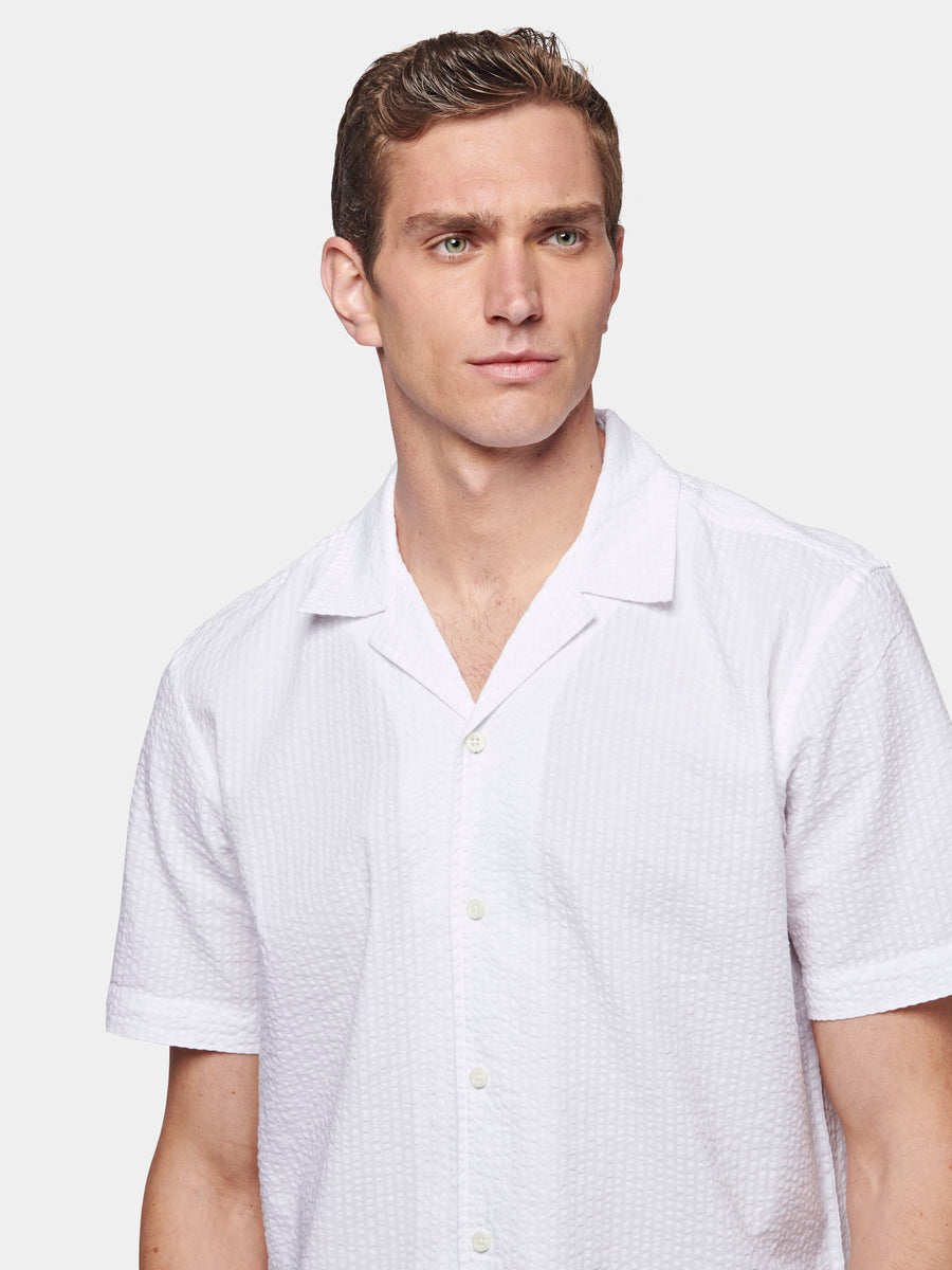 Casual Revere Collar Seersucker Short Sleeve Shirt in Bright White