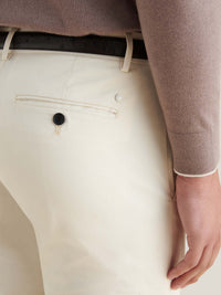 Stretch Cotton Trouser in Egret