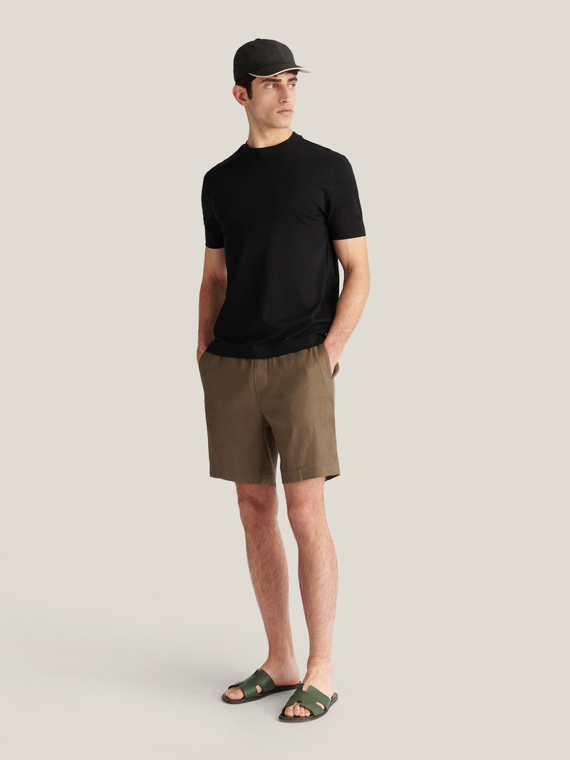 Marina Linen Blend Bermuda Short in Tea Leaf