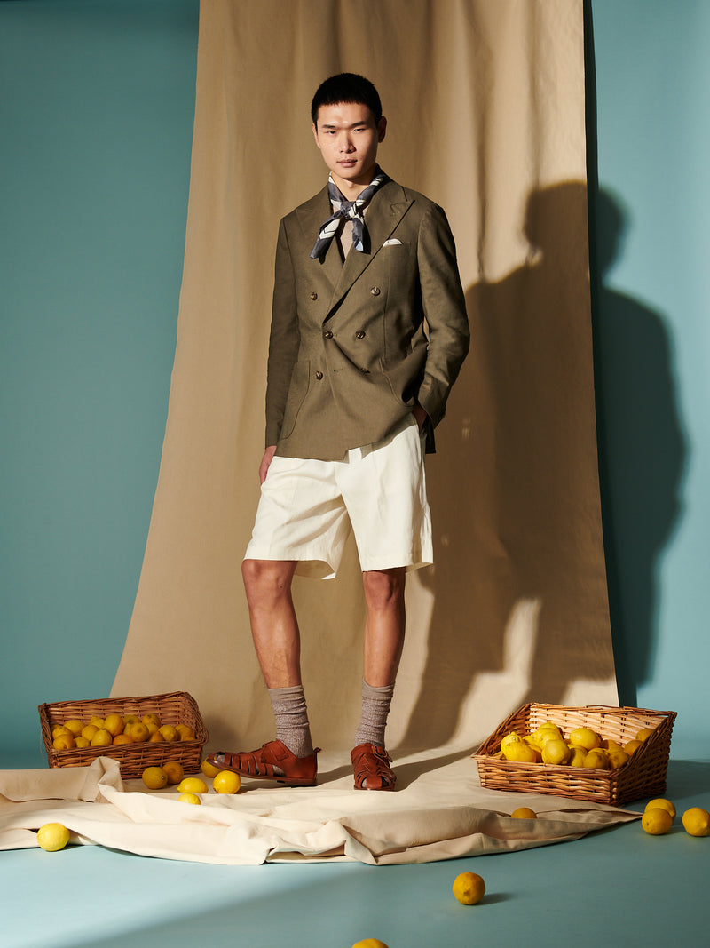 Castello Linen Blend Tailored Short in Egret